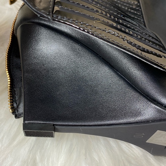 Azalea Wang Black Patent Wedge Bootie - Picture 9 of 11